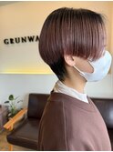 ショートボブ