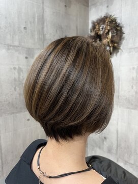 アイリーヘアー(iriE hair) 白髪ぼかしハイライト