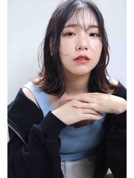 ペペ(PEPE) ミディアム外はね