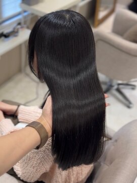 プティ(PUTY) 三宮で酸性縮毛矯正をお探しの方へ