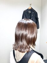 ぷう&nbsp;40代50代60代脱白髪染め大人ボブスタイル[袋町/白髪染め/カット]