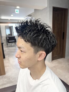 Root by PaRtage 大宮駅東口店　【ルート バイ パルタージュ】の写真/朝のスタイリング時間を短縮できるカットデザインや、清潔感と品格を両立したビジネススタイル[大宮駅]