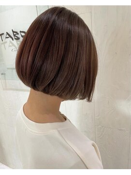 タブーセントラル(TABOO Central) ボブスタイル/ブラウンカラー/Aujuaトリートメント