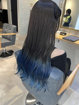 ブランシュ(Blanche) グラデーションブルー!