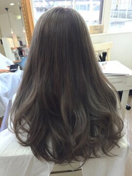 フェリシータ 服部店(felicita) ナチュラルなマーメイドカラー☆ゆるウェーブ