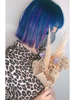 シーデン(C-den)&nbsp;ハイライト風インナーカラー×ラベンダーブルー×切りっぱなし