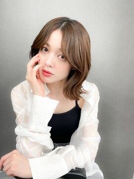 ジルブラン 国分寺(JIL BLAN) 大人ショートヘア/ハイライトカラー/イルミナカラー[国分寺]