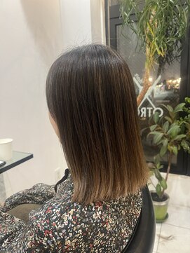 オトロ 自由が丘奥沢(Otro) 前髪/マチルダボブ/ピンクベージュ/インナーグレージュ/自由が丘