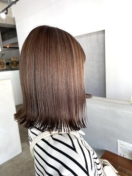 スリー(Three) 【Three萩原/大分/miya】外はねボブとナチュラルハイライト