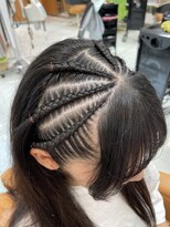 髪技空間アノン(anon) コーンロウ