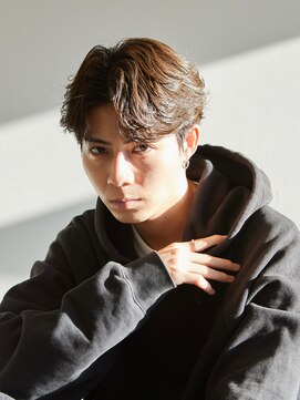 メンズサロンドットリアン(dot. lien) メンズセンターパートナチュラルフェザーパーマ