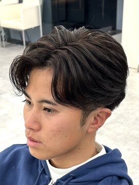 ウィル バイ ブラウン(Vir by Brown) 毛流れも束感がカッコいい【学校にバレないニュアンスパーマ】