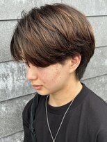 ヒュイル バイ ニアウ(Hwyl by Niau)&nbsp;メンズマッシュセンターパートスパイラルパーマニュアンスパーマ