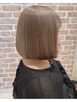 コーエン(cowen) 大人かわいい☆明るいカラーで白髪をぼかす♪グレージュ/ボブ