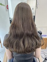 キラ 原宿(KILLA)&nbsp;ココアベージュ/オリーブグレー/小顔/黒髪/クラゲヘアー/原宿