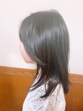 ラゾスタイルワークス(LAZO style works) セミロングレイヤー