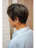 ムゥフ ヘアーアンドアイラッシュ(mouf hair&eyelash)&nbsp;【70代】首元すっきり大人のこなれ感コンパクトショート