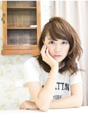 ナチュラルゆるふわニュアンスかきあげ耳かけモテ愛されパーマ