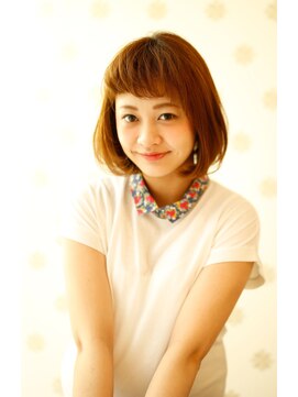 ウニコ(unico) ベージュカラーのナチュラルボブ♪