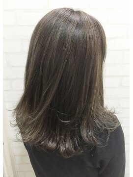 アンククロス 表参道(ANKH CROSS) アッシュブラウン☆ハイライトミックス【ANKH CROSS 表参道】