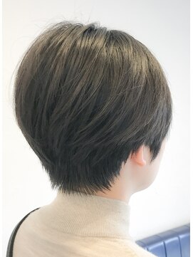 ウィロー(WILLOW) 【WILLOW】360°フォルム綺麗なショートヘア(井下貴史)