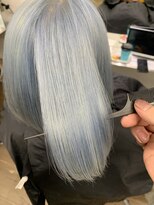 リーホリエ(Lee Horie) シルキーブルー×無枝毛美髪