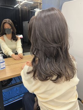 アリュウル 表参道(ALLURE) ミントグレージュ韓国レイヤーカットくびれデジタルパーマ 千葉