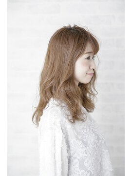 アフロディーテギンザ 神保町(APHRODITE GINZA) カール/セミディ/シアーカラー/姫カット［御茶ノ水/神保町］