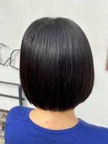ロッコ(ROCCO) お客様スタイル　縮毛矯正でも柔らかいシンプルなボブ
