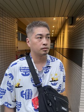 ウェルネス(Wellness) ハイライト波巻きマッシュアップバング束感ショート49