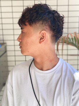 スウェル 船橋店(Swell) ハイライト/マッシュパーマ/ウルフ/波巻き/メンズ