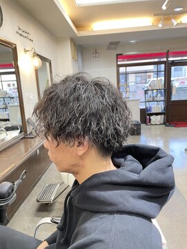 ムーブ(Moob) 男気あふれるハードメンズスパイラルパーマ【別府】