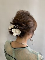 ユーアールアルシュ(UR Arche) 大人かわいいお団子シニヨン