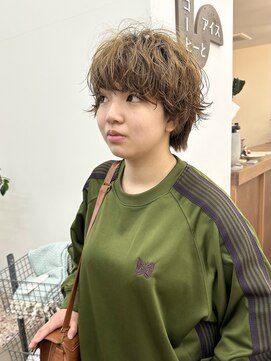 パークレーン アイス イヴェン(park lane ICI yeven) 20代30代40代パーマミディアムロングレイヤーカットブリーチなし