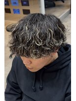 クオル キャスト 熊本(QOL×cast)&nbsp;メンズ波巻きパーマ波巻きスパイラル無造作パーマ/通町筋