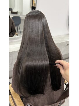 タミーズ 金山(Tummy's) 髪質改善縮毛矯正