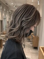 リア トーキョー(Lia TOKYO)&nbsp;外国人風ベージュ/コントラストハイライト