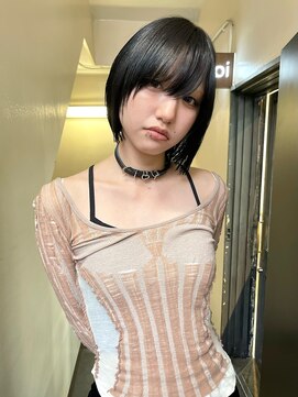ソイ 下北沢(soi) タイトボブ_顔周りレイヤー_切りっぱなしボブ