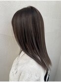 誰もが一度はしたくなる透明感ベージュ