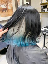 トルネード(TORNADO)&nbsp;インナーカラー ホワイト×水色の裾カラー 毛先カラー S0918