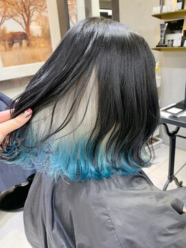 トルネード(TORNADO) インナーカラー ホワイト×水色の裾カラー 毛先カラー S0918