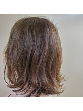 クレールプロデュースドバイロビン(Clair PRODUCED BY ROBIN) 《Clairが届ける》暗くなりすぎないマット系グレイカラー