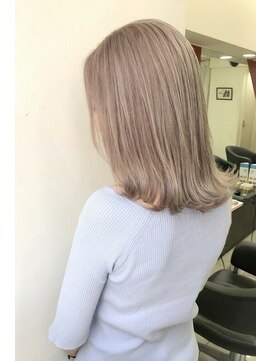 リア 大阪梅田(Ria) ～ハイトーンエモージュ～【Ria 大阪 梅田】