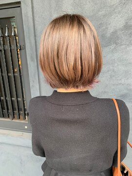 ニュートライズ(NEUTRIZE) 艶髪ショートボブ×ピーチブラウン