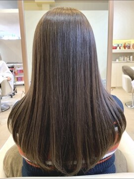 アルジャーノン コックス(ALGERNON COX) 保湿系ヘアカラー「アドミオ」