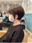 【春日美月】くすみブラウン×コンパクトショート