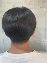 ハウル(Howl)&nbsp;前下がり/ストレートパーマ/センターパート