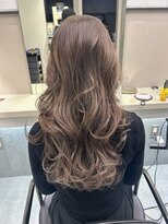 リリー(Lilley)&nbsp;【lilley 稲永麻衣】グレージュ+ブリーチなし+天神韓国ヘア