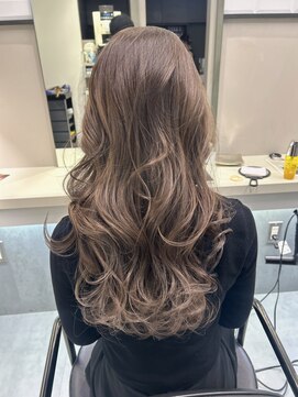 リリー(Lilley) 【lilley 稲永麻衣】グレージュ+ブリーチなし+天神韓国ヘア