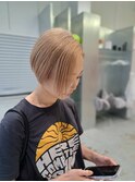 20代30代/くせ毛カバー/透明感ショート/ツヤ髪